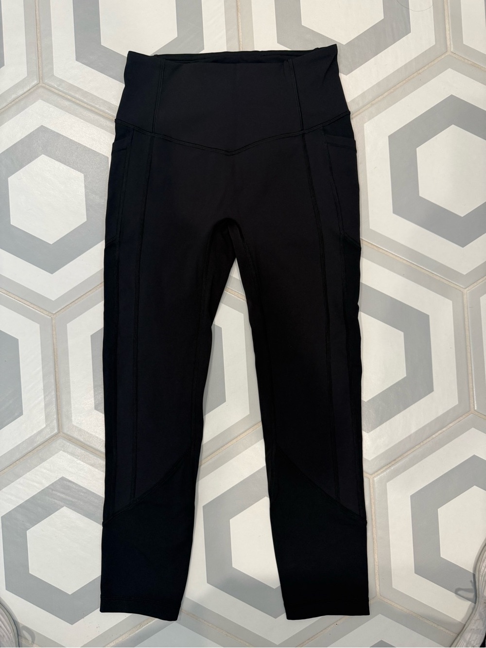 lululemon athletica Black Leggings with Size Dot